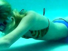 Underwater pool games