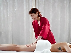 Insatiable Dominic Anne jerks with Yukki Amay on the massage table