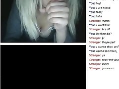 ChAt lesbian blond shows boobs and pussy in cam