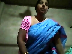 enregistrement d'appel vidéo ouvert d'une fille chaude indienne