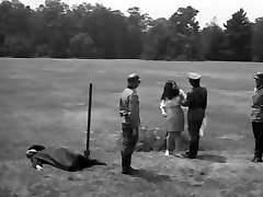 Torture Me, Kiss Me   (1970)  Classic whipping