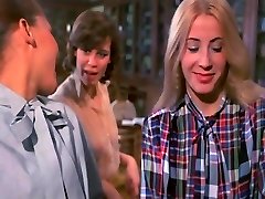 Initiation Au College - 1979 (Restored)
