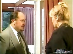 This babe loves to be spanked