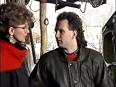 Cougar in glasses gets some man meat