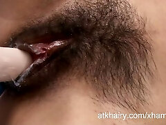 薇薇玛丽被punded硬通过的性爱机器