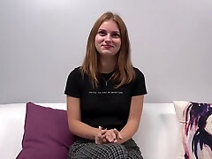 A young woman came to the casting and Fucks with a guy on camera...
