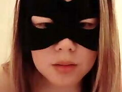 Watch Tobrut Live getting off Watch Tobrut Live getting off