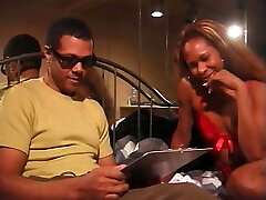 Hot black chick takes boyfriend's man rod and facial during workout Hot black chick takes boyfriend's man rod and facial during workout