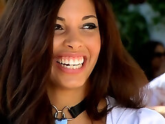 Beautiful Morgan Dayne takes a schlong deep in her shaven hole Beautiful Morgan Dayne takes a schlong deep in her shaven hole