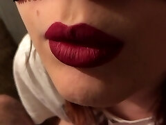 Teen red lipstick closeup blowage, cum on tongue and swallow