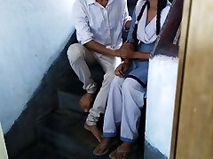 School khatam hone ke baad college ke siri me ghapaghap chudai School khatam hone ke baad college ke siri me ghapaghap chudai