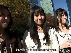 Amazing cute Asian gal Asakura Kotomi shares salami with some more girls