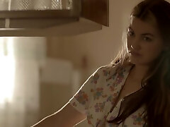 青春期蓝色夏洛特最好的