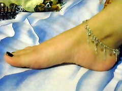 巴基斯坦德西呎的。 巴基斯坦德西呎的。