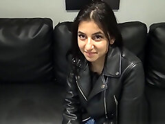 anna18ans,beurette,une vrai petite salope,me suce contre de l'argent anna18ans,beurette,une vrai petite salope,me suce contre de l'argent