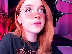 Blonde inexperienced gives webcam show with toys Blonde inexperienced gives webcam show with toys