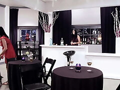 India Summer and Jessica Valentino get super-naughty by licking each other India Summer and Jessica Valentino get super-naughty by licking each other