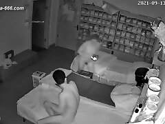 Hackers use the camera to remote monitoring of a lover's home life.595