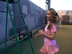 这是我性感的自制的金色情网站的视频片段