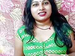 Desi step mommy steps stepson bete ne apni ma ko choda Desi step mommy steps stepson bete ne apni ma ko choda