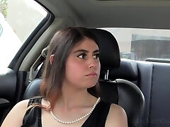 胖乎乎的业余小鸡即将与一个黑人发生性关系,有史以来第一次 胖乎乎的业余小鸡即将与一个黑人发生性关系,有史以来第一次