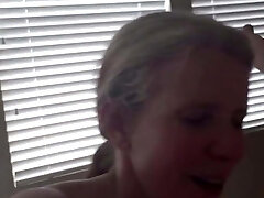 我成熟的女仆(rimjob)