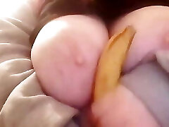 奶之间的香蕉 奶之间的香蕉