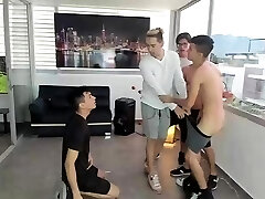 Cute amateur homo twinks having sex in front of webcam