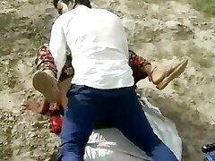 Padosi Chachi ko bike pe bahar le jakar chod diya 143booster Padosi Chachi ko bike pe bahar le jakar chod diya 143booster