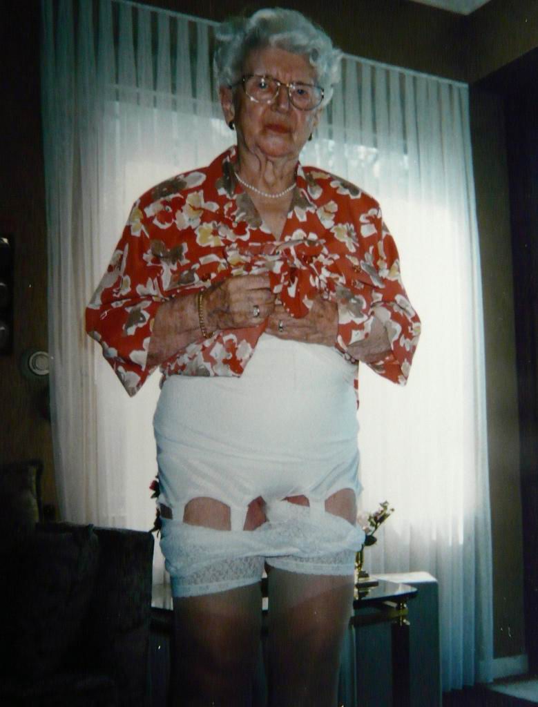 very old granny posing nude