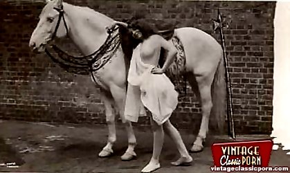 Vintage Xxx Porn Horse - Vintage fantasy nude chicks