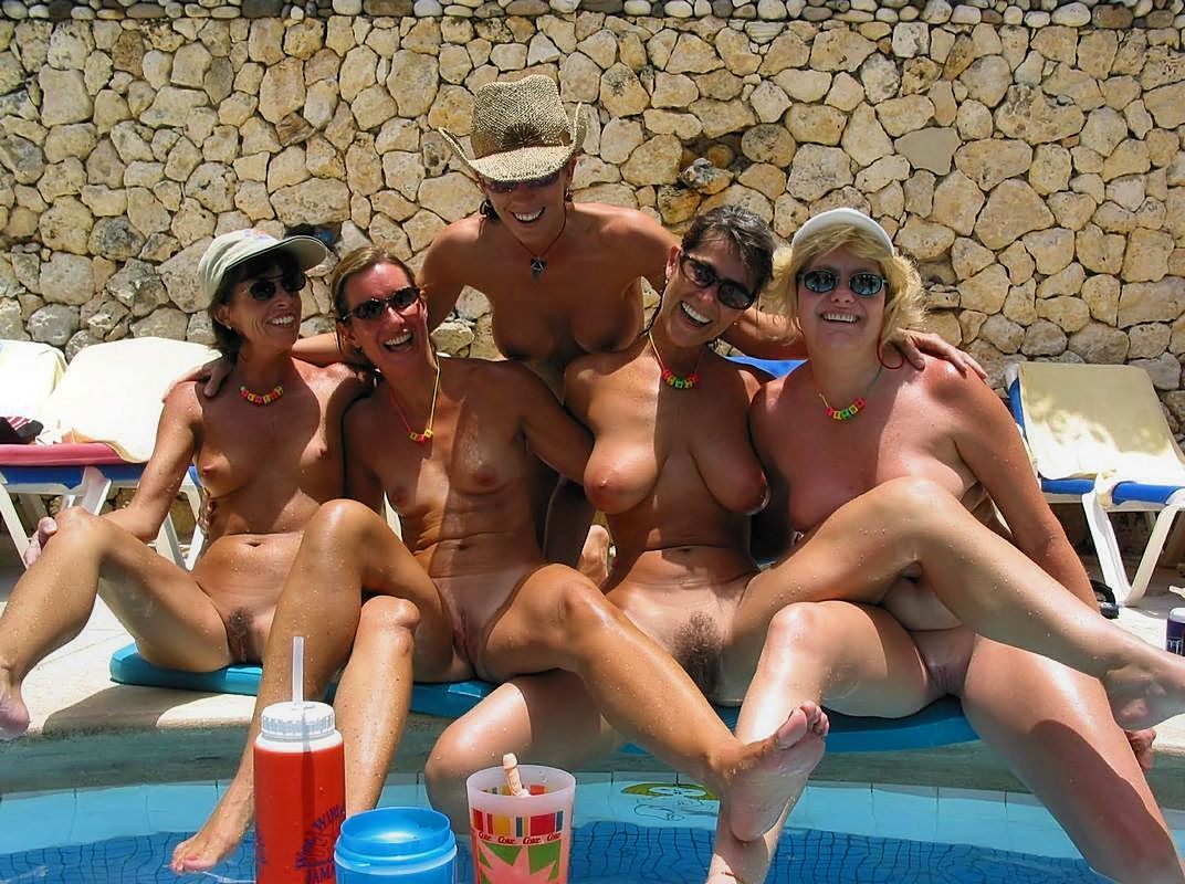 Amateur photos of mature whores