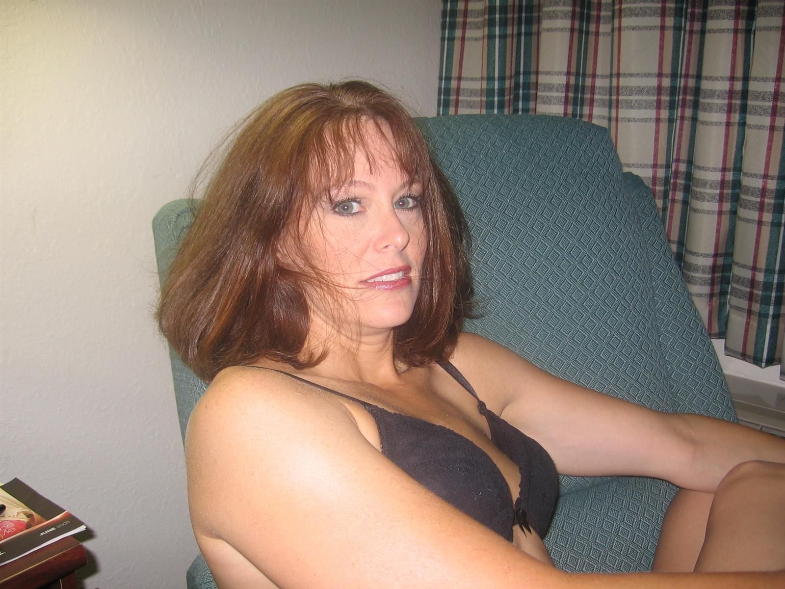 Hot Amateur MILF