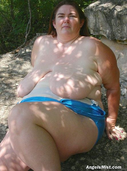 Outdoor Mature Plumper - Mature BBW with huge boobs nude outdoors