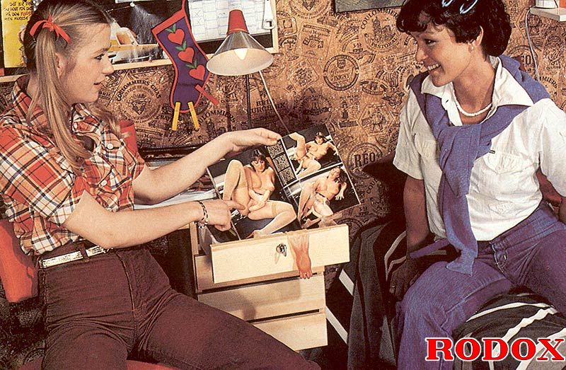 Retro Vintage Schoolgirl Porn - Stuffed retro schoolgirls