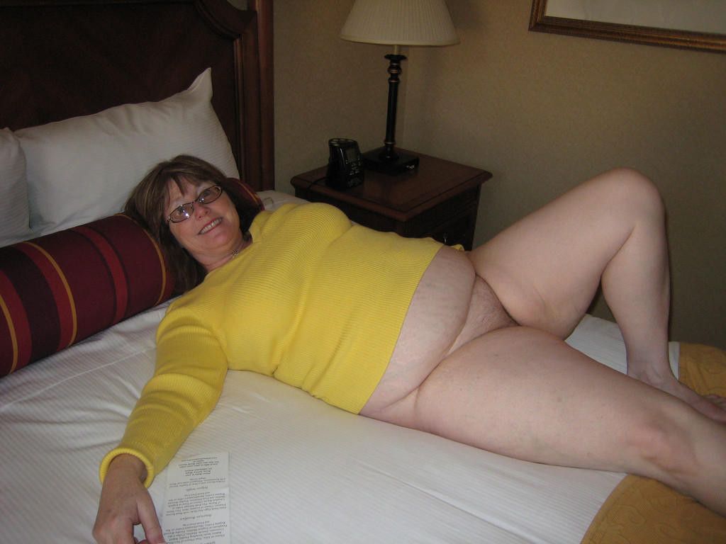 grannys getting cumed in Grannys getting cumed in