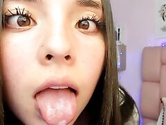 Beautiful Colombian teen is an aspiring porn star, she gets very horny behaving like a nympho xxx big pussy hole porn for many men at the same tim