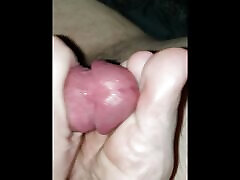 Wife lets hubby lick his cum off of her mature yang and toes