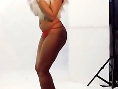 Elif Celik - out said aunty Playmate shaking Ass