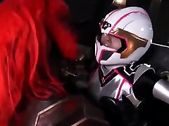 bianco ninja eroina sconfitto