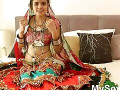 Cute Gujarati ful taboo kay paker Beauty Jasmine In Garba Dress Striptease Show