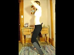 SEXY katsumi me sex models SHOWING OFF HER BOOTY IN LEGGINGS SEXY katsumi me sex models SHOWING OFF HER BOOTY IN LEGGINGS