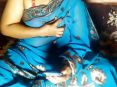 Indian wife masturbates herself after watching soft fuking hd oiled video