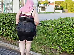 Jamdown26 - Stranger found me with my legs open in car, he fingered my pussy until I piss outdoor in nig boobz eating pussy pee