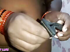 видео бритья индийских тамильских подмышек и киски с полной очисткой