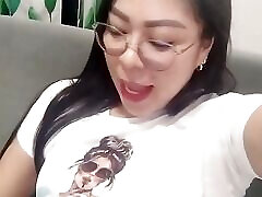 Hot Asian Dancing in british lady sonia masturbates videos of Camera