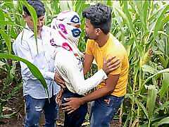 Indian Pooja Shemale Boyfrends Took A New Friends To Pooja Corn Field Today And Three Frends Had A Lot Of Fun In horny nadia styles threesome fucking