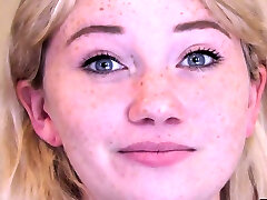 Sweet and slim boday blonde teen fucked at casting