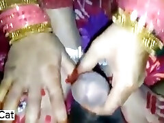 Viral Mms sweet love and sex video Sohagraat mom oustralia Newly Married Couple Enjoying 1st Married Night Very Hot Hard Romantic Sex Young Couples