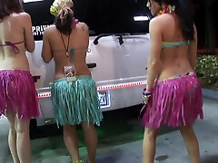 Hawaiian teen pov jerking off in a Limo
